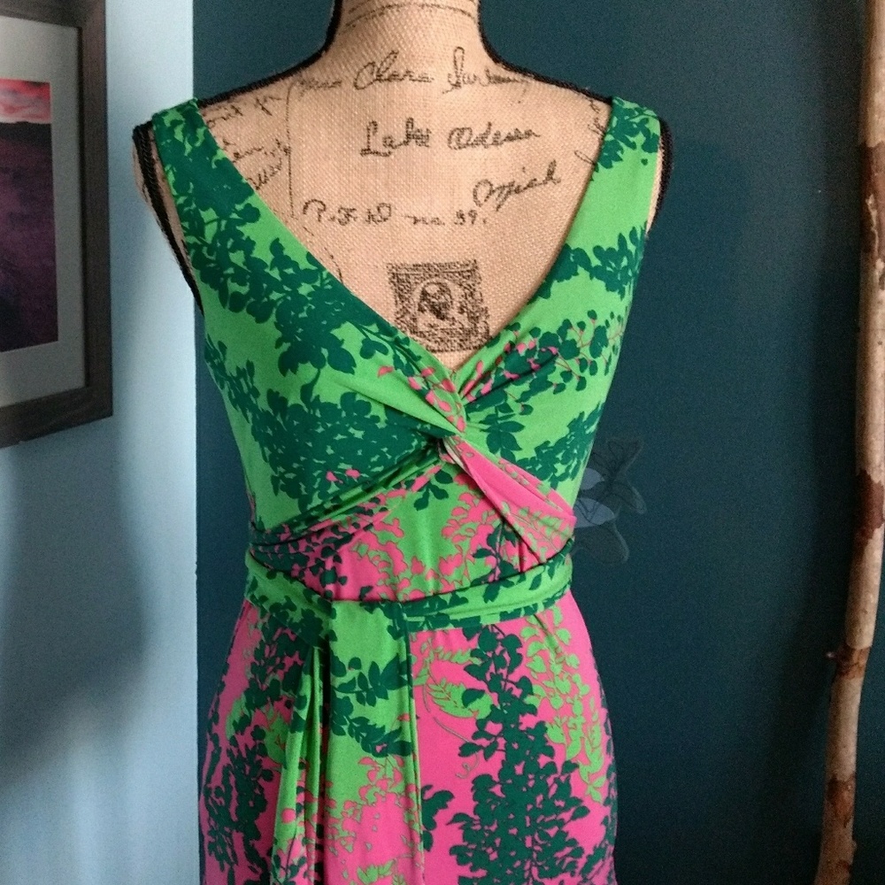 COPY - BCBG Maxazria tie waist sleeveless floral top, green and pink, size M